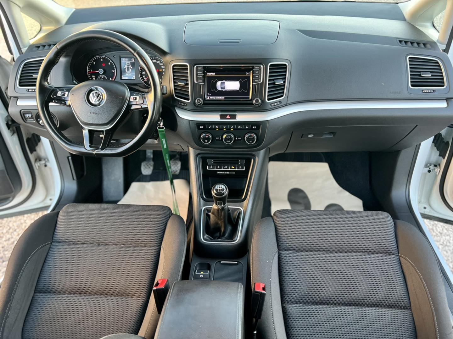 VW SHARAN 2.0 TDI 110KW LED