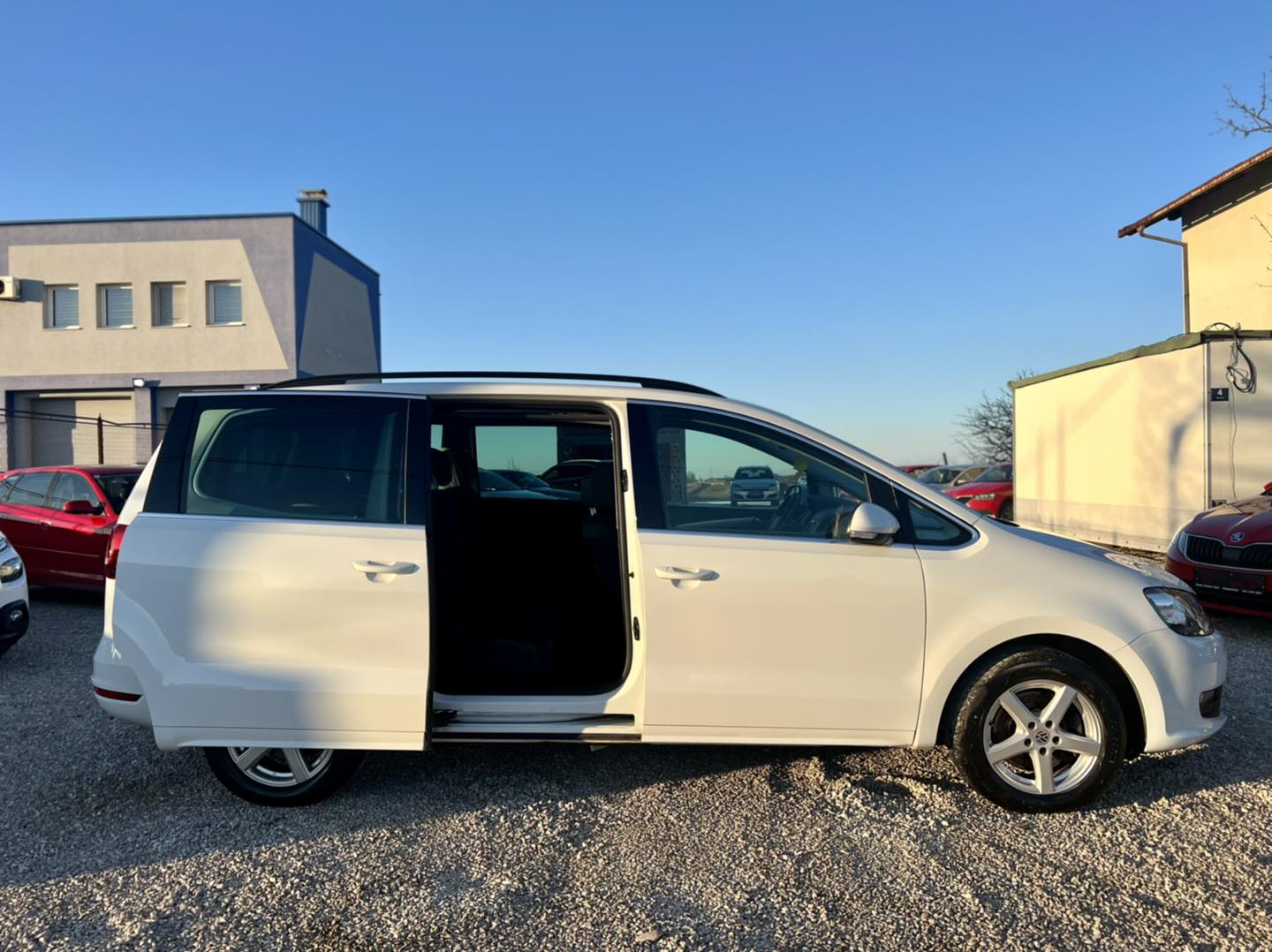 VW SHARAN 2.0 TDI 110KW LED