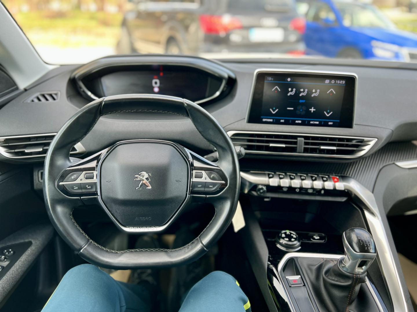 PEUGEOT 3008 1.5 BlueHDI 96KW