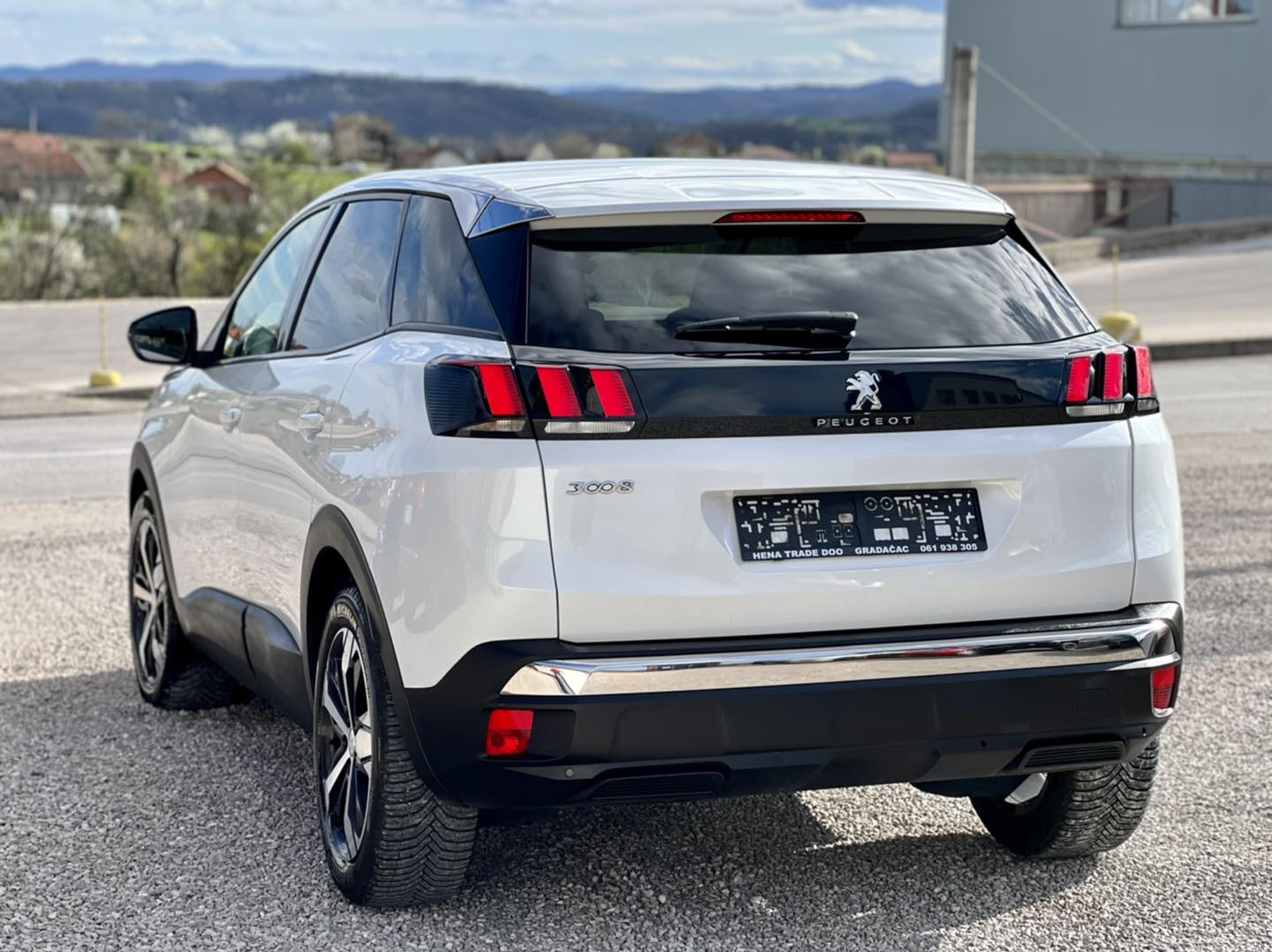 PEUGEOT 3008 1.5 BlueHDI 96KW