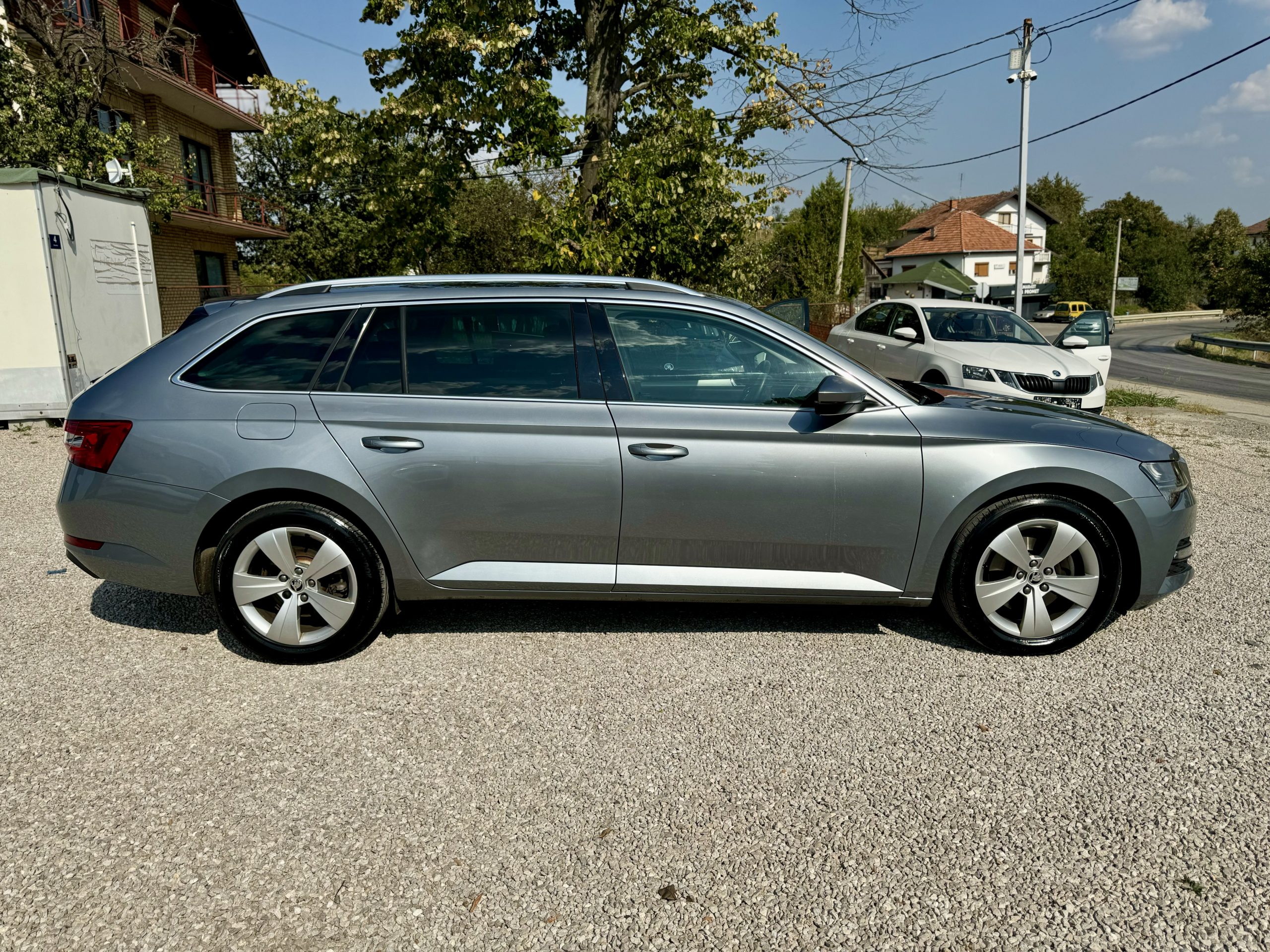 ŠKODA SUPERB 2.0 TDI 90KW DSG